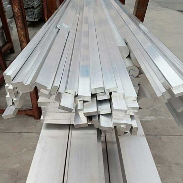 乾宏旺  5083铝材  铝合金  铝板  常用于船舶  车辆用材  汽车和飞机板焊接件等图片
